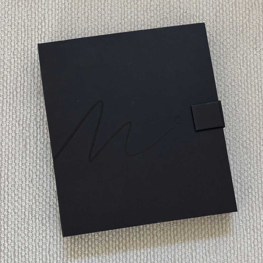 Marriott lifetime platinum elite Elegant Black Men's Accessory Box only